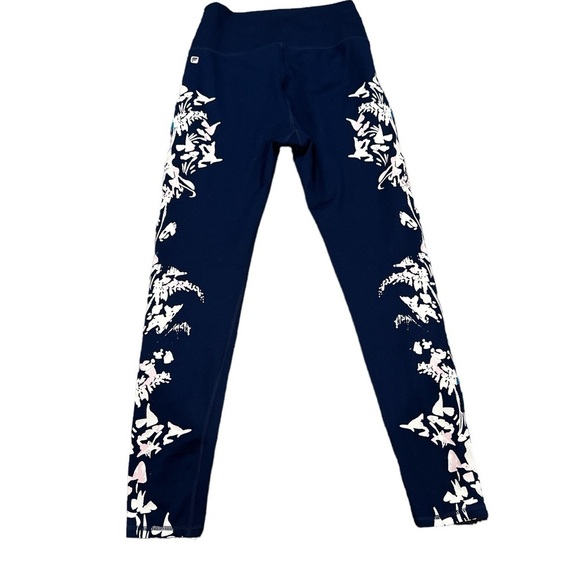 🔵 SALE 3/$25 FABLETICS HI RISE PRINT POWERHOLD LEGGING LIGHT SPRINGFIELD FLORAL - Picture 3 of 10